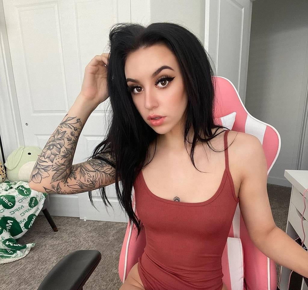 •FETISH&PARTY¤FRIENDLY•TRAVEL•ONLINE+CAM+SOCIAL¤MEDIA•