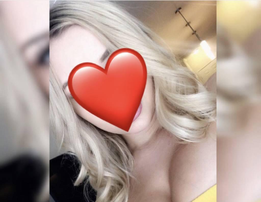 available now sexy blonde incall / outcall DUO AVAIL
