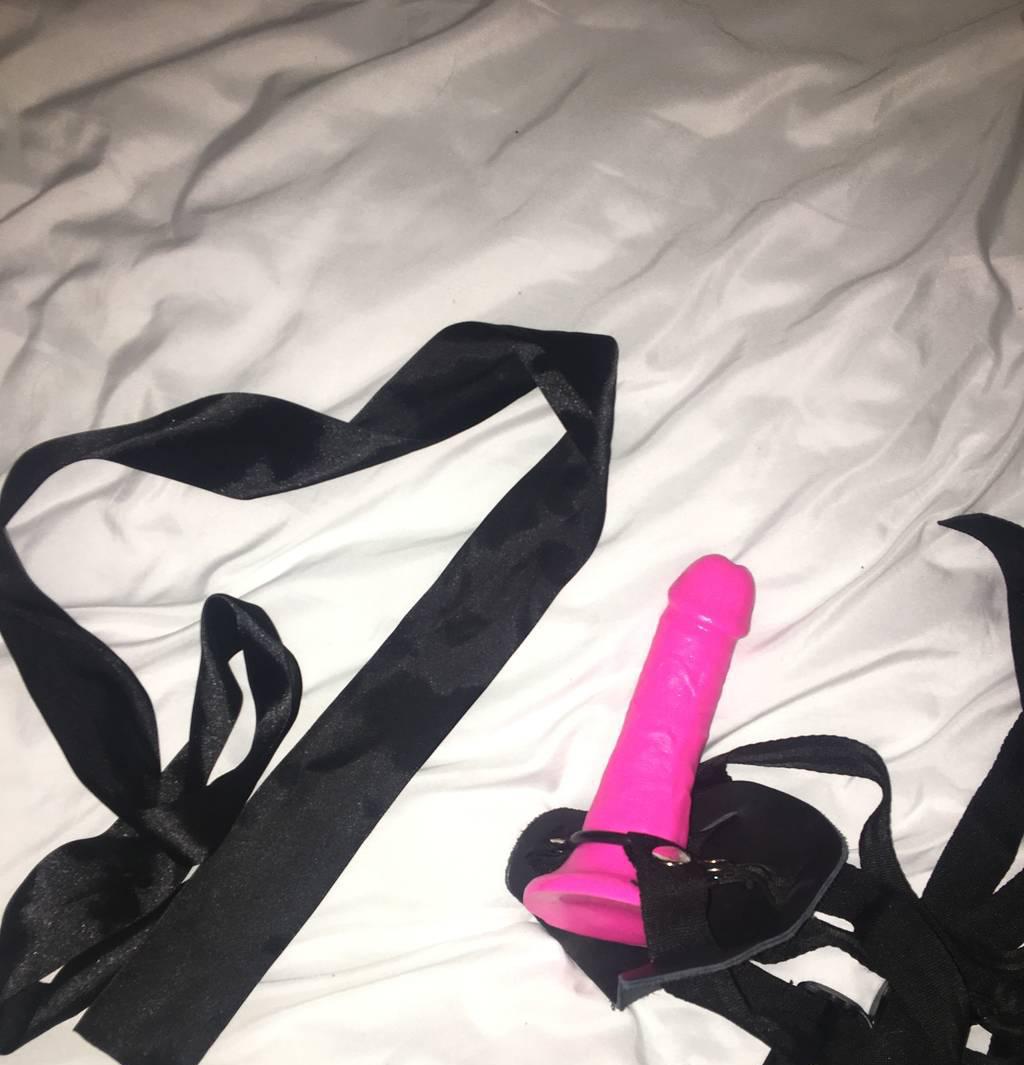 𝑩𝒖𝒔𝒕𝒚 𝒃𝒐𝒎𝒃𝒔𝒉𝒆𝒍𝒍 5 experience partygirlAddictiv play