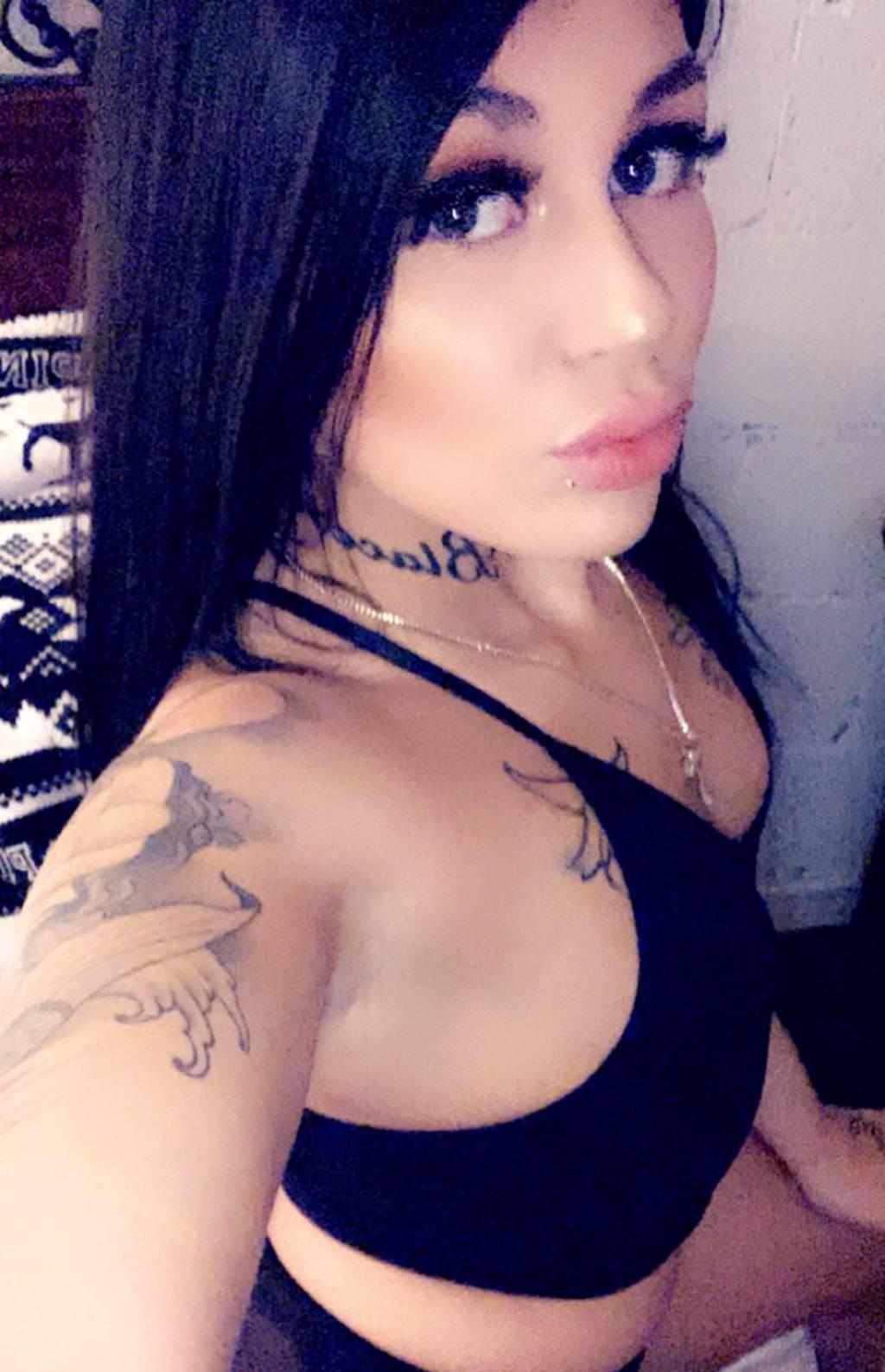 sexy allysa p$e a real baddie 100% real pics 