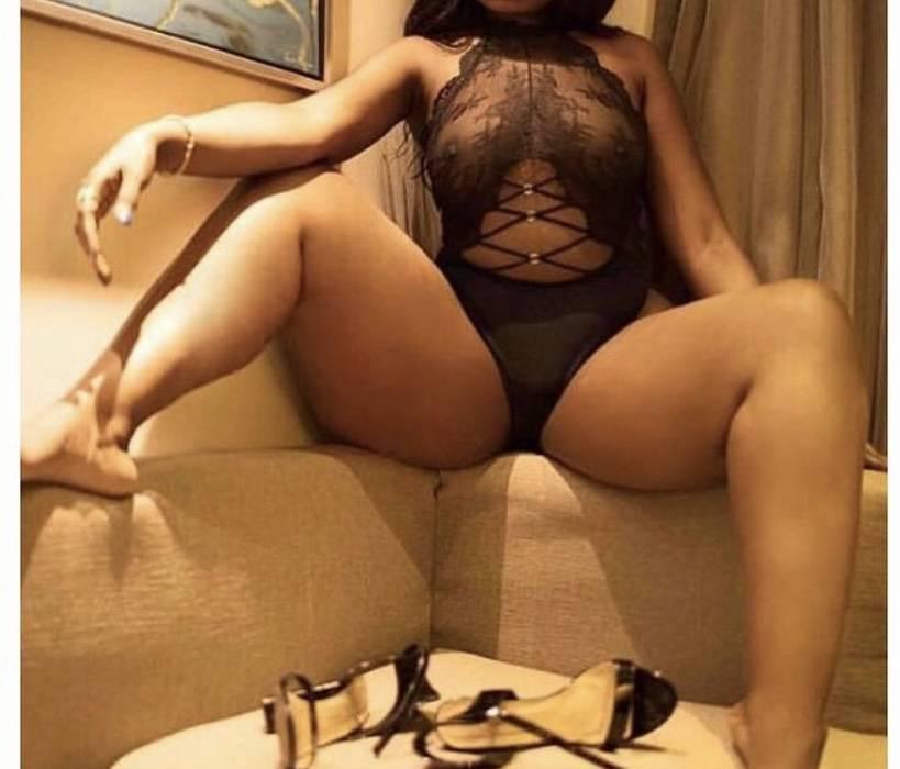 > I’m here C.U.M & play < exxxotic thick ebony goddess