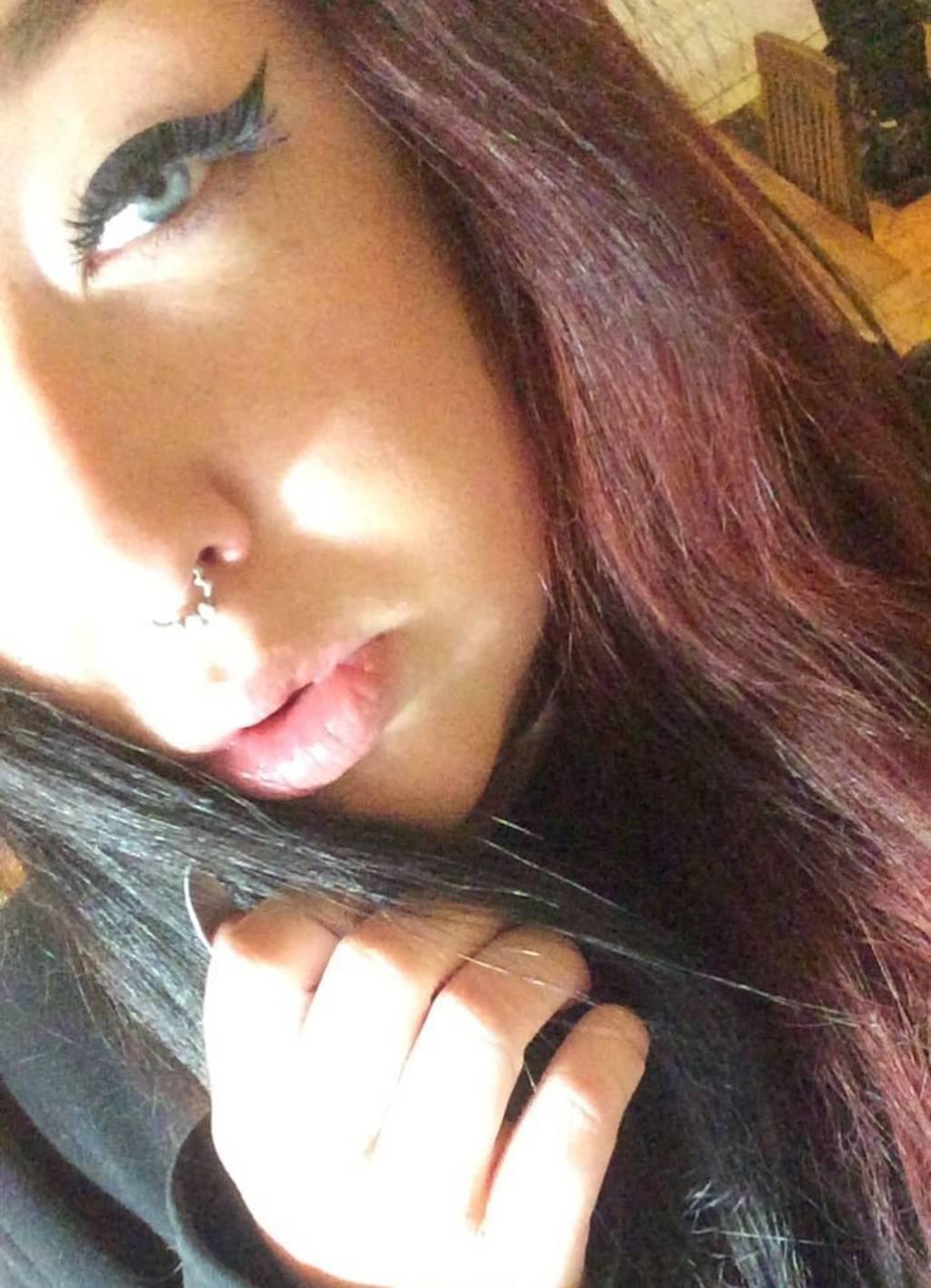 New Girlhot girl