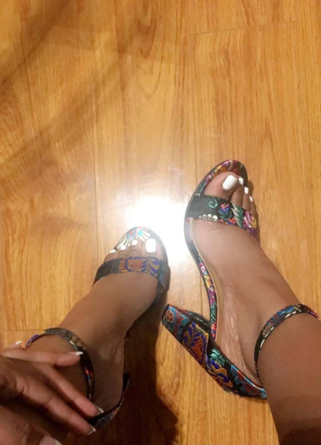 `blasianbaddie i come 2 u • outs party drop / strap
